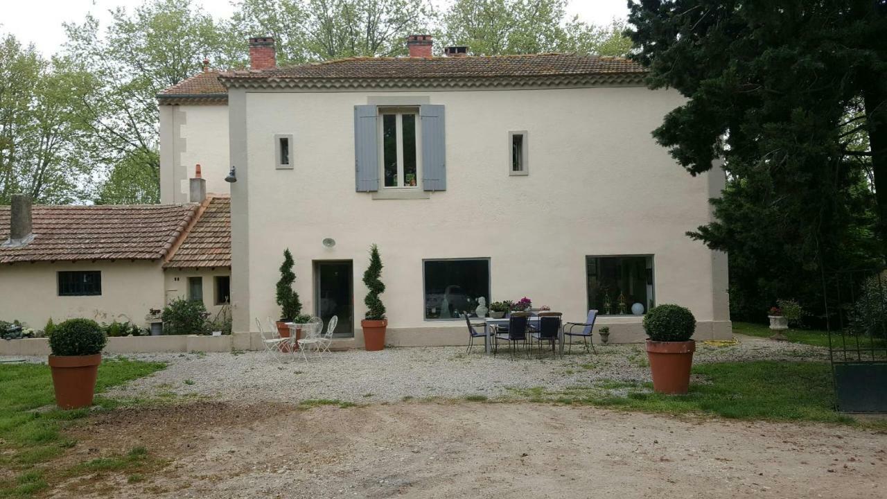 阿爾勒 Manoir En Crau酒店 外观 照片